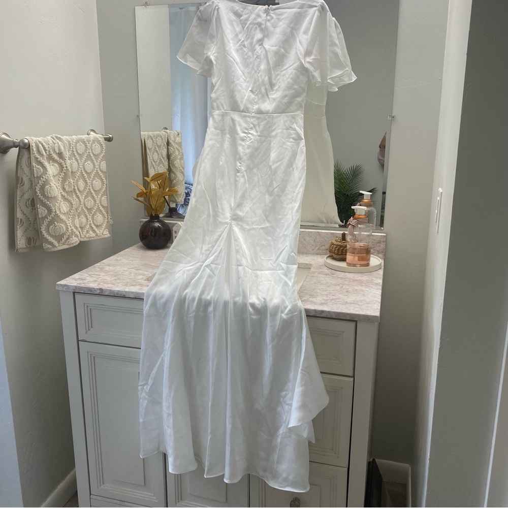 Lulus Eternal Bond White Satin Ruffled Flutter Sleeve Maxi Dress *NWT!* sz XS - Picture 13 of 14